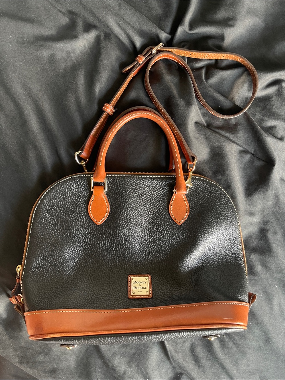 Dooney & Bourke Pebble Grain Leather Zip Satchel Black Crossbody Shoulder Bag